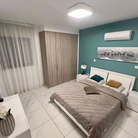 Cosmos Residence Paralimni Exterior photo